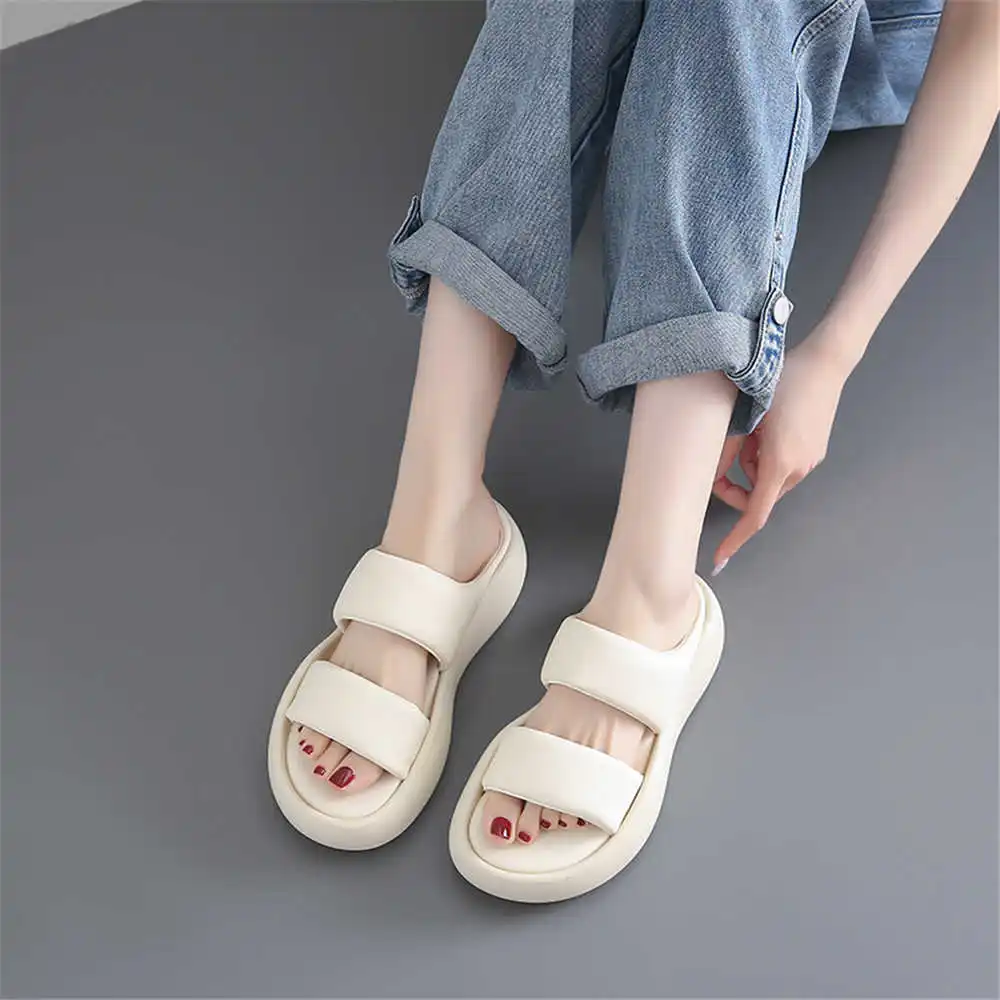 Size 39 Strips Summer Shoes Sa - Aquatic Sports Team Names 评论和价格